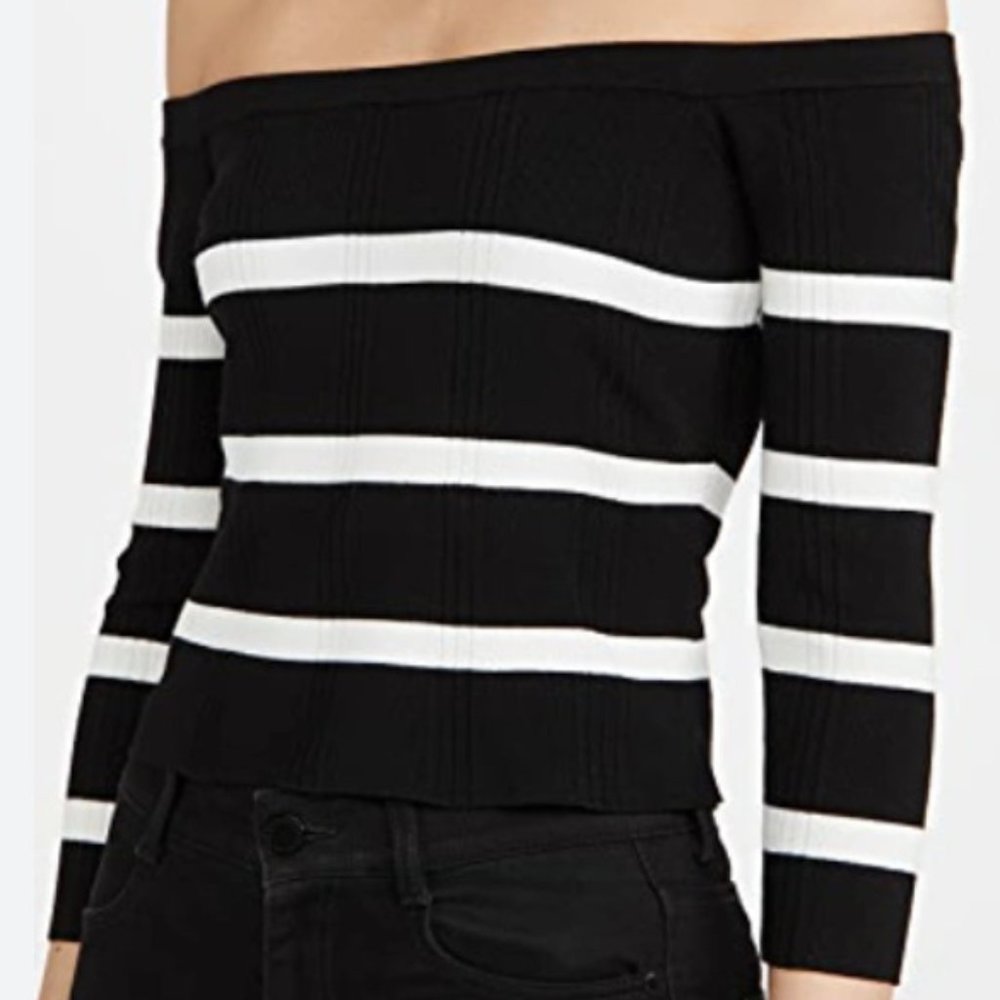L'AGENCE Conner Sweater Size M